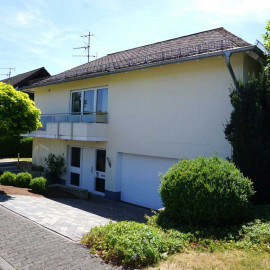 Modernisiertes Zuhause der Extraklasse +++ Vermietung 2018 - Hausvermietung ist Vertrauenssache, Vertrauen Sie uns als Experten bei der Mietersuche Modernisiertes Zuhause der Extraklasse +++ Vermietung 2018 - OBJEKTWERT Immobilien Consult