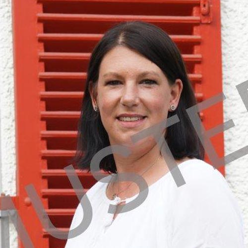 Maya Sturm, Assistentin der Geschäfts­führung, geprüfte Wirtschafts­fachwirtin (IHK) - Objektwert Immobilien Consult